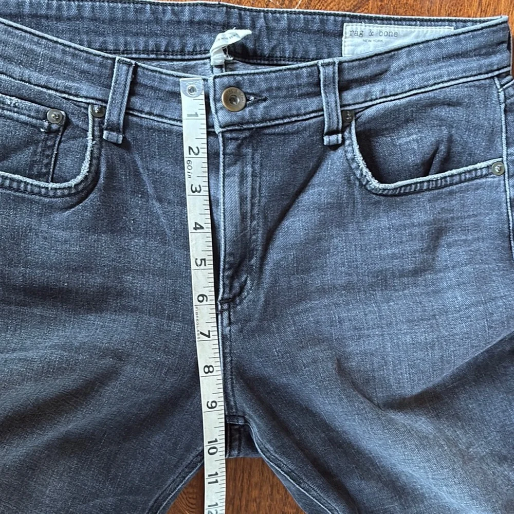 Rag & Bone Dre Low-Rise Slim Boyfriend Jeans in Night Rider 29 - Picture 9 of 14